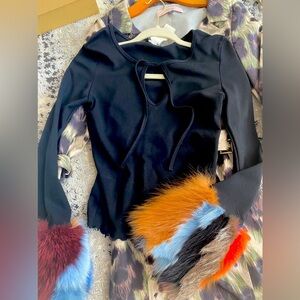 90s BEBE Vintage long sleeve top w multi colored fur cuff ( Made in France )